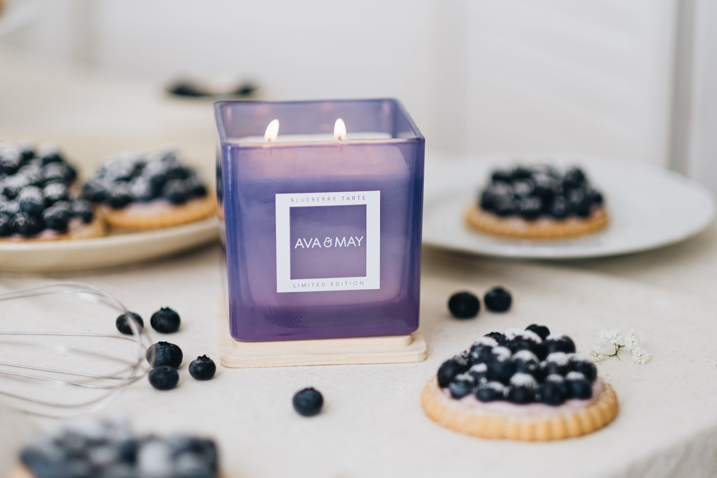 Maxi bougie parfumée Tarte aux myrtilles